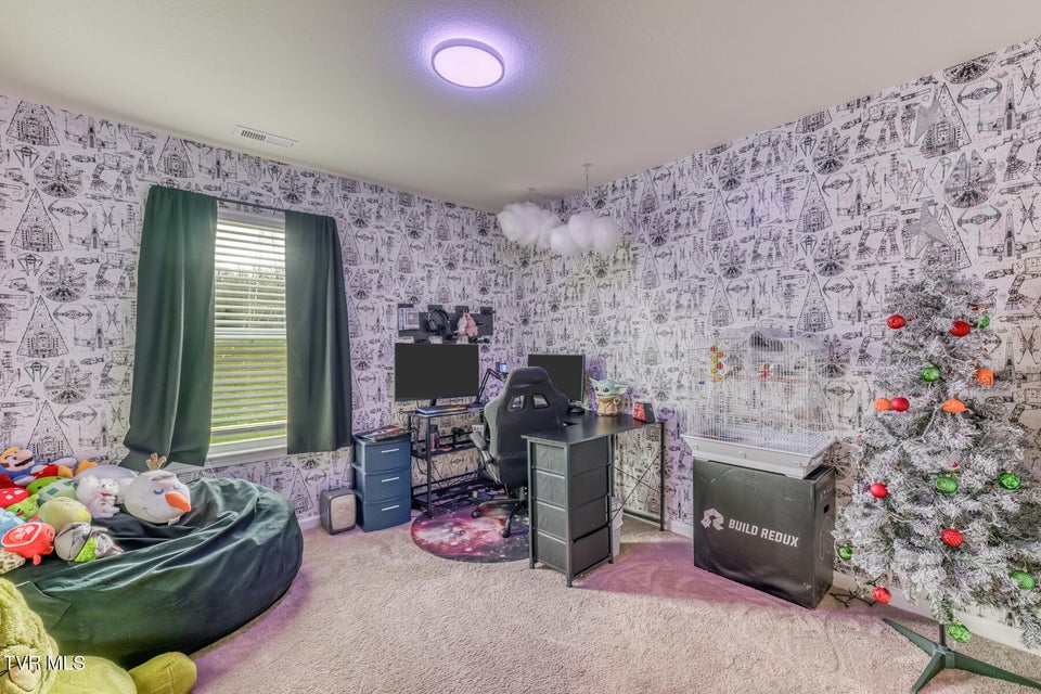 Photo #26: 90 Thistle Drive