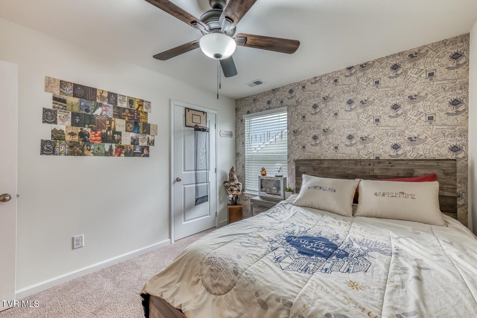 Photo #28: 90 Thistle Drive