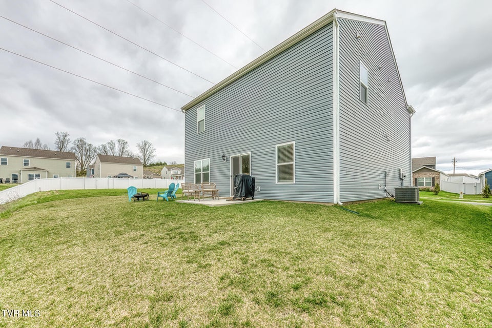 Photo #35: 90 Thistle Drive