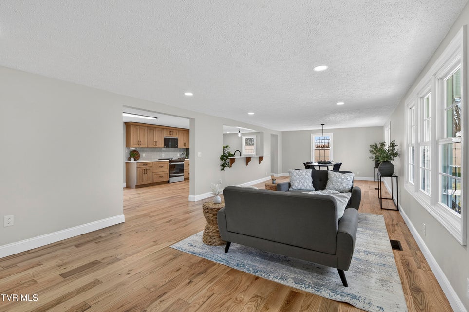 Photo #8: 1646 Muddy Creek Road