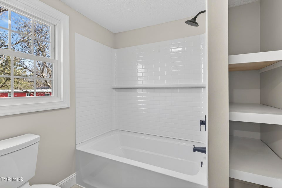 Photo #30: 1646 Muddy Creek Road