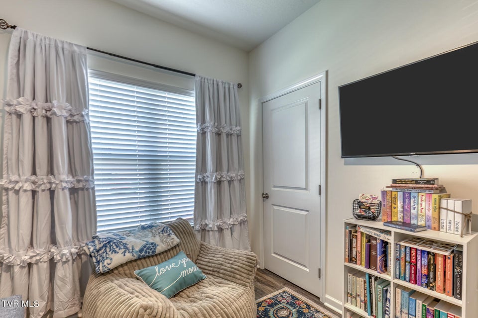 Photo #6: 1028 Tara Court