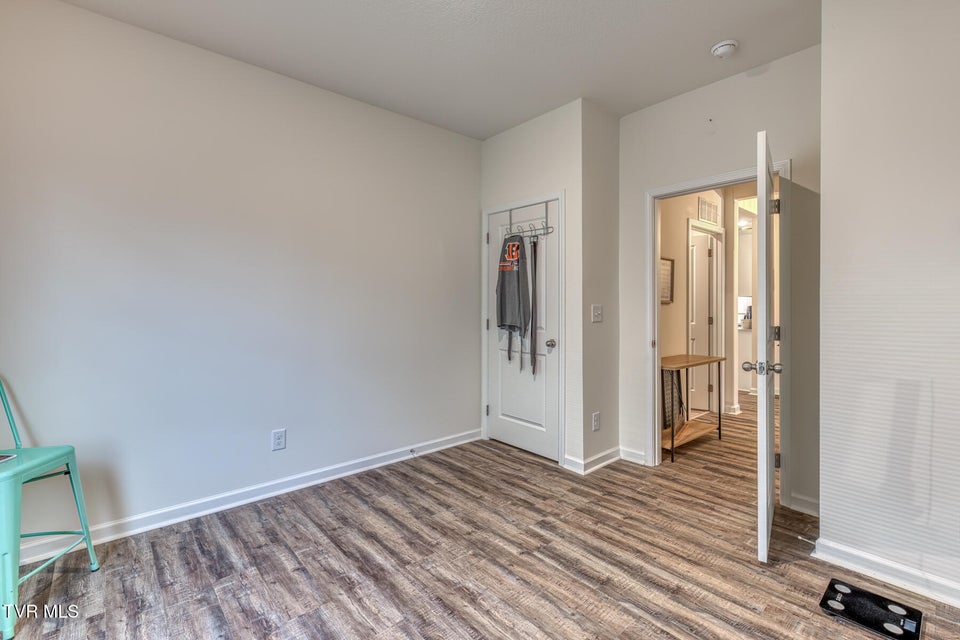 Photo #12: 1028 Tara Court