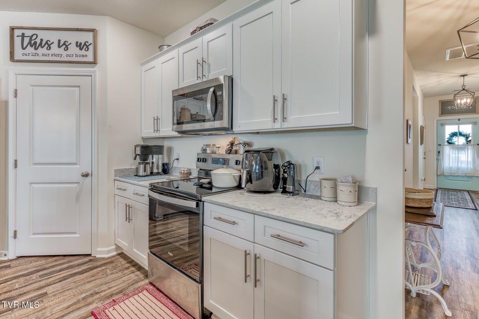 Photo #14: 1028 Tara Court