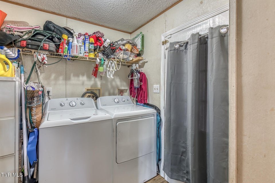 Photo #12: 1424 Reedy Creek Road