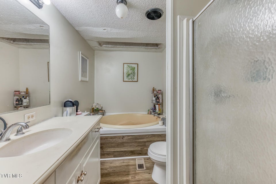 Photo #15: 1424 Reedy Creek Road