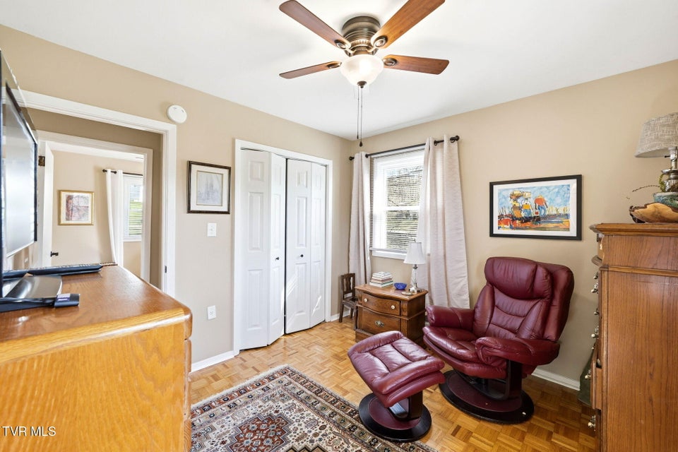 Photo #16: 4013 Englewood Boulevard