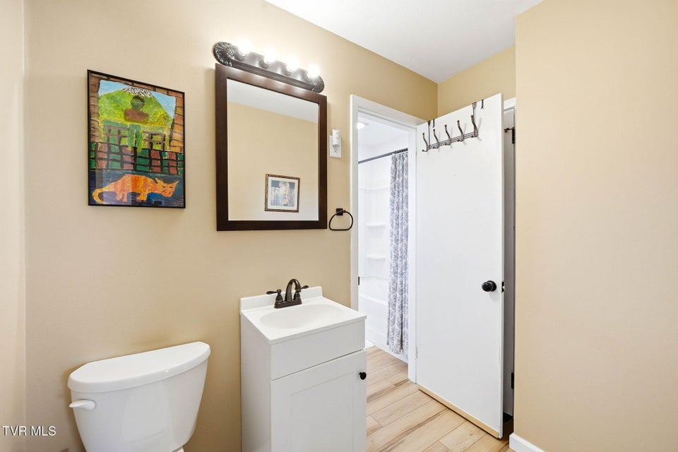 Photo #14: 4013 Englewood Boulevard