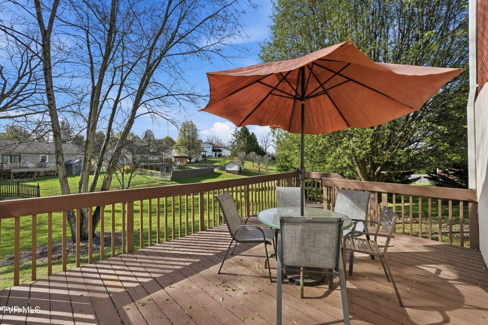 Photo #31: 4013 Englewood Boulevard