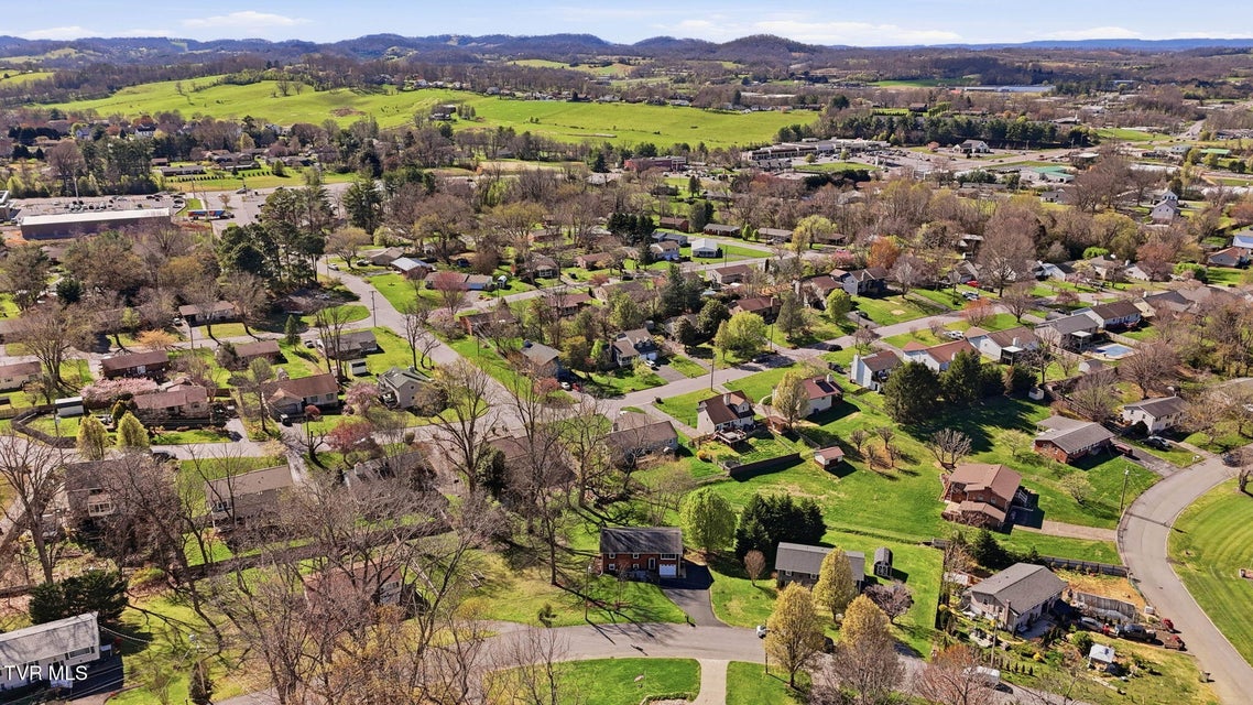 Photo #38: 4013 Englewood Boulevard