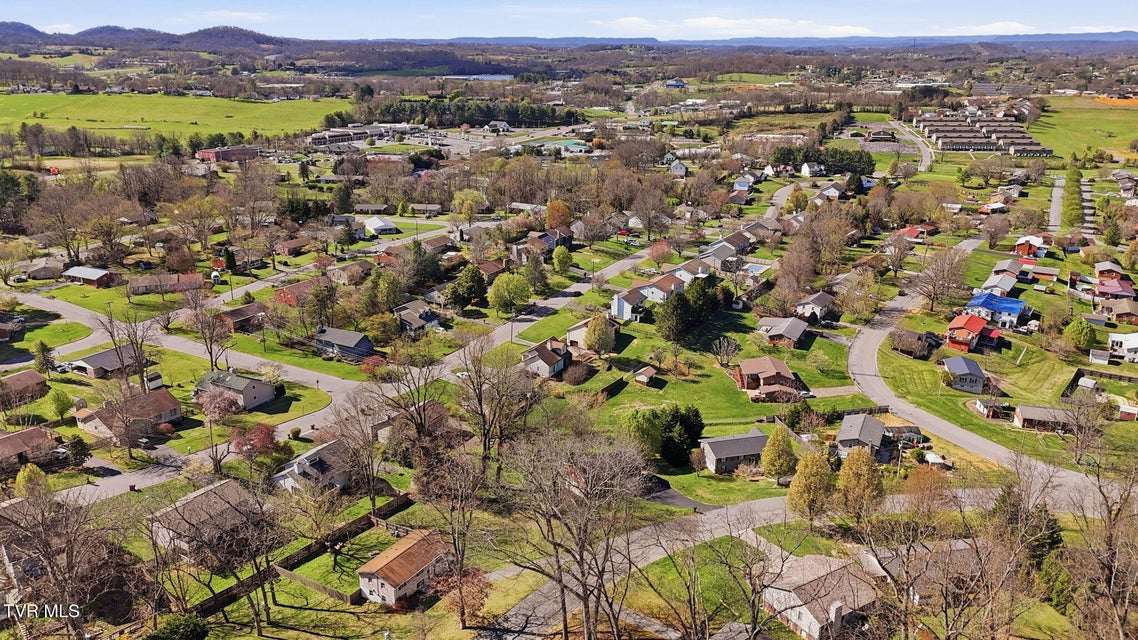 Photo #39: 4013 Englewood Boulevard