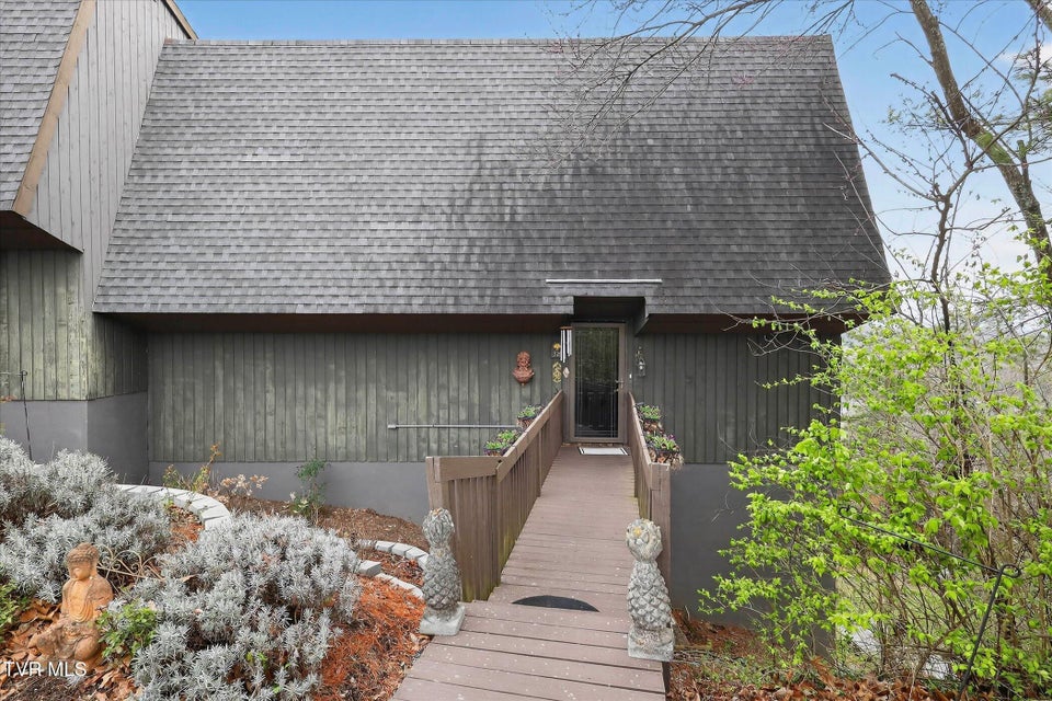 Photo #53: 326 Hickory Bluff