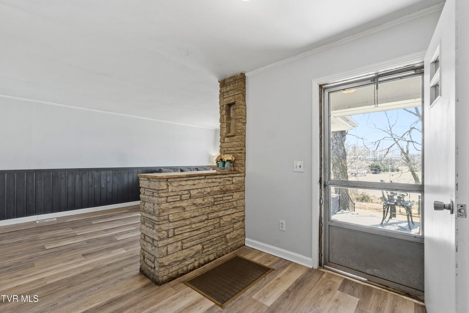 Photo #14: 1726 Lafayette Street