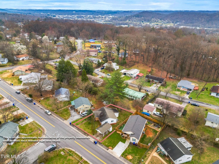 Photo #5: 757 Outer Drive