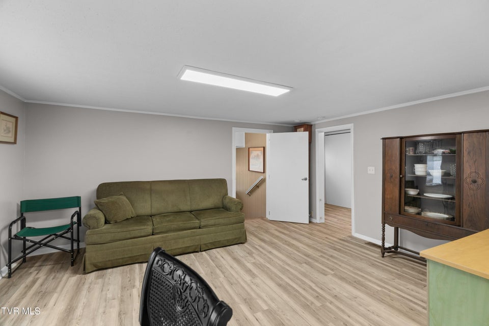 Photo #8: 757 Outer Drive