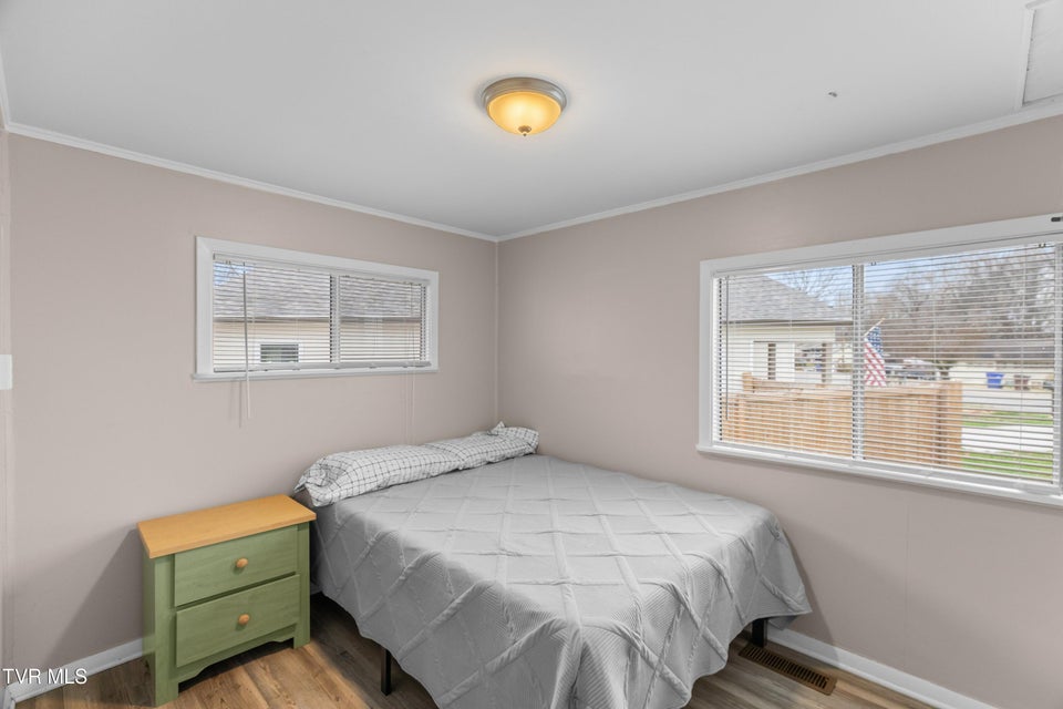 Photo #19: 757 Outer Drive