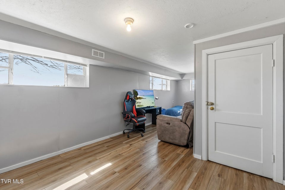 Photo #25: 1726 Lafayette Street