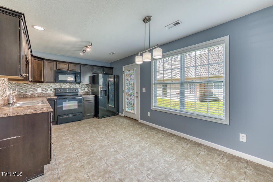 Photo #6: 396 Jonesboro Road