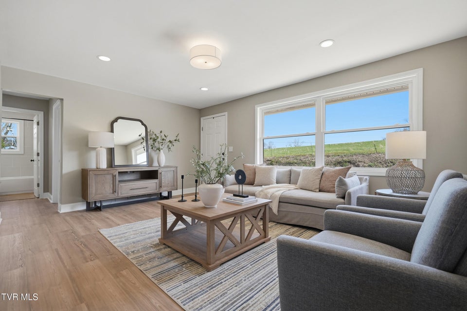 Photo #8: 291 Old Bethel Road