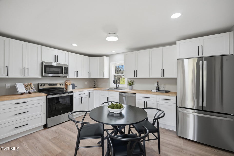 Photo #9: 291 Old Bethel Road