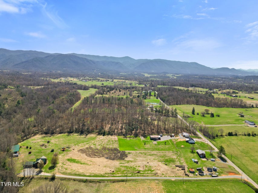 Photo #12: 645 & 647 Seaton Road