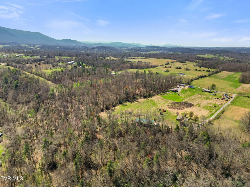 Photo #14: 645 & 647 Seaton Road