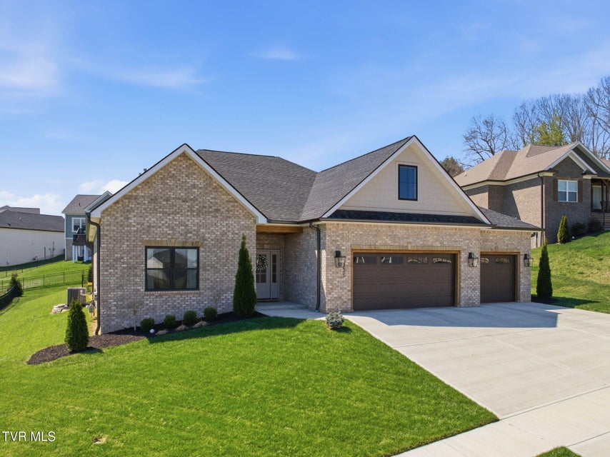 Photo #3: 335 Gransley Court