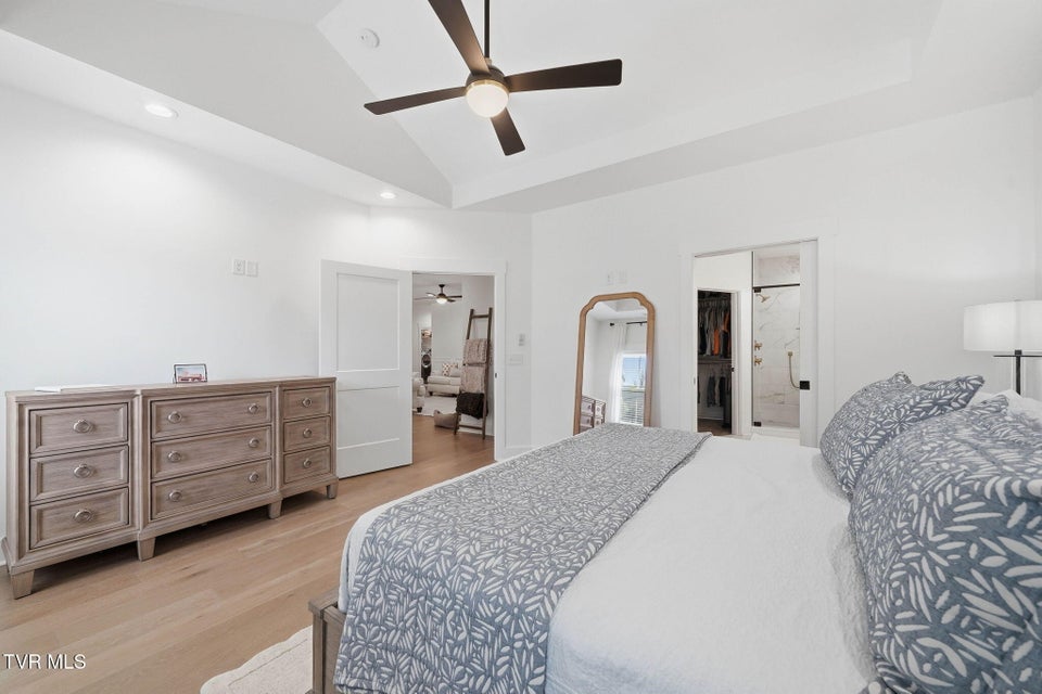 Photo #18: 335 Gransley Court