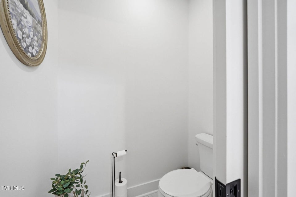 Photo #22: 335 Gransley Court