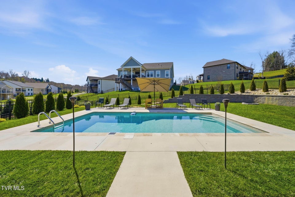 Photo #35: 335 Gransley Court