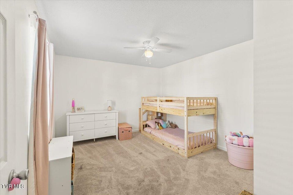 Photo #13: 400 Hallbrook Drive