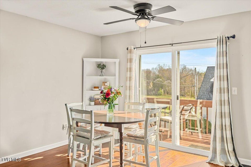 Photo #8: 400 Hallbrook Drive