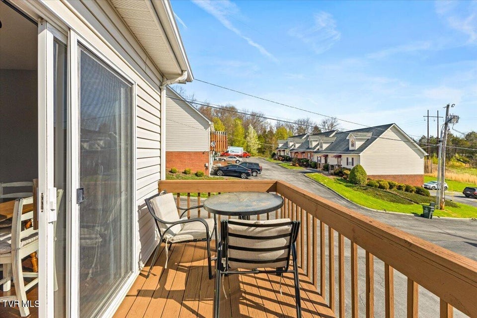 Photo #24: 400 Hallbrook Drive