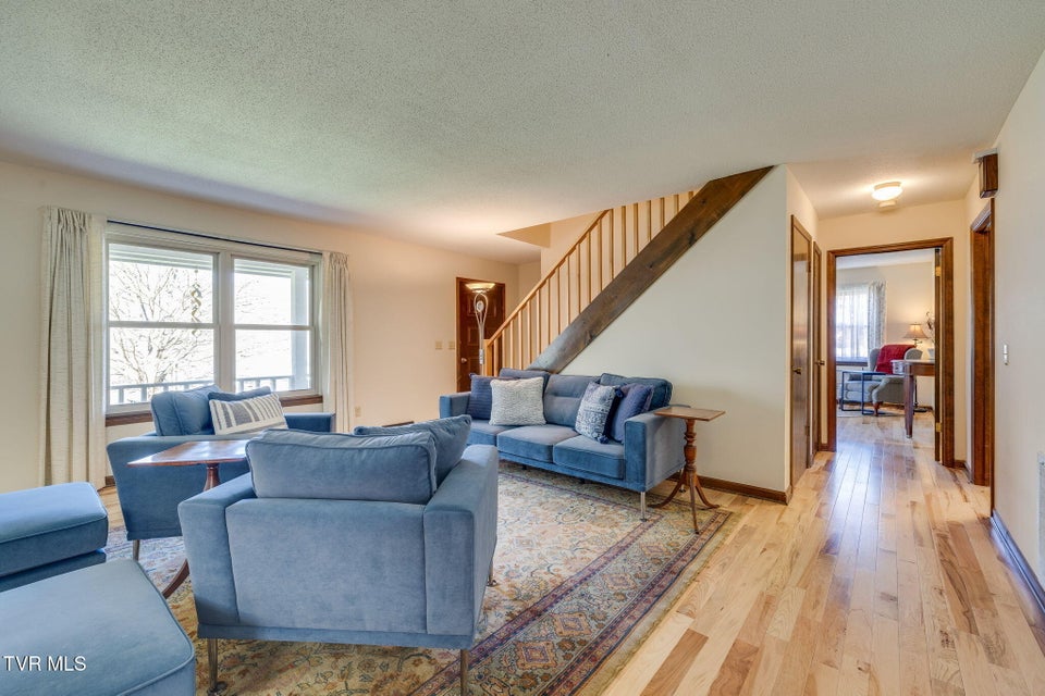 Photo #10: 381 Sugarwood Drive