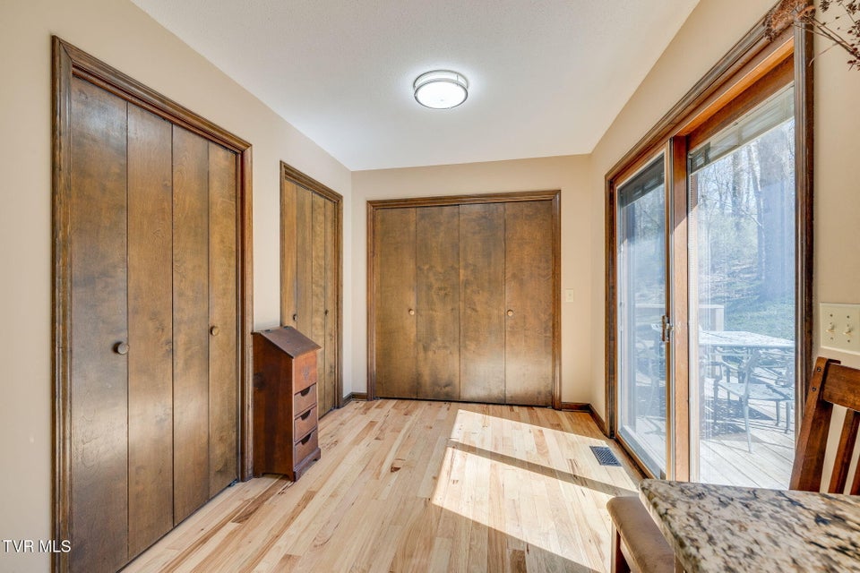 Photo #17: 381 Sugarwood Drive