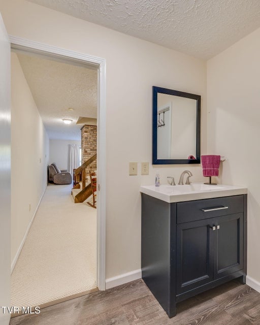 Photo #39: 381 Sugarwood Drive