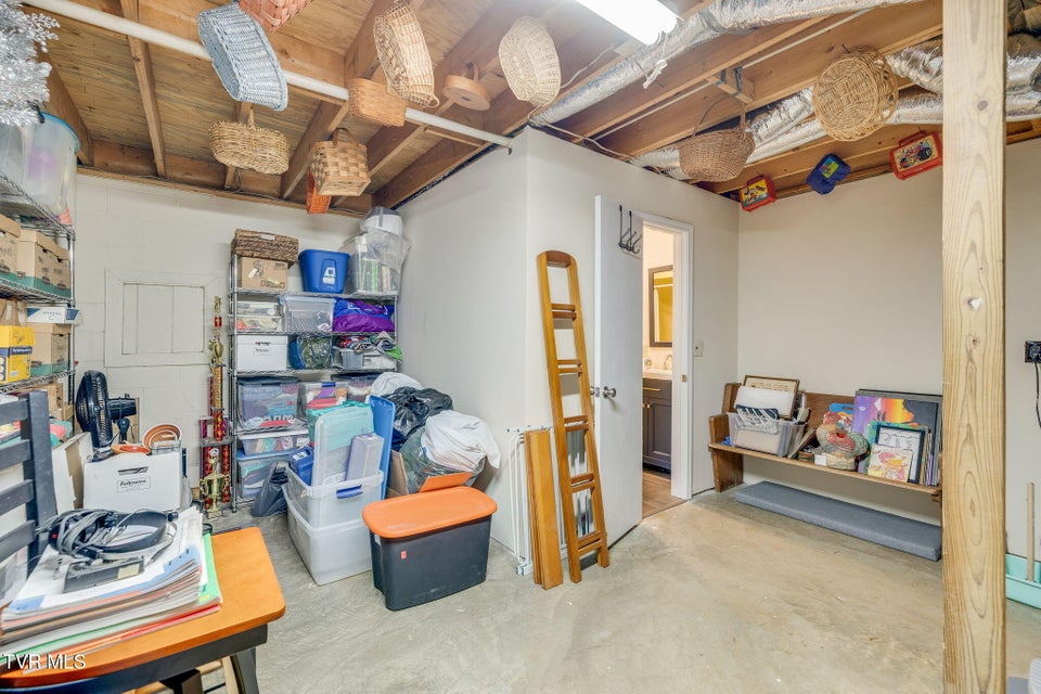 Photo #41: 381 Sugarwood Drive