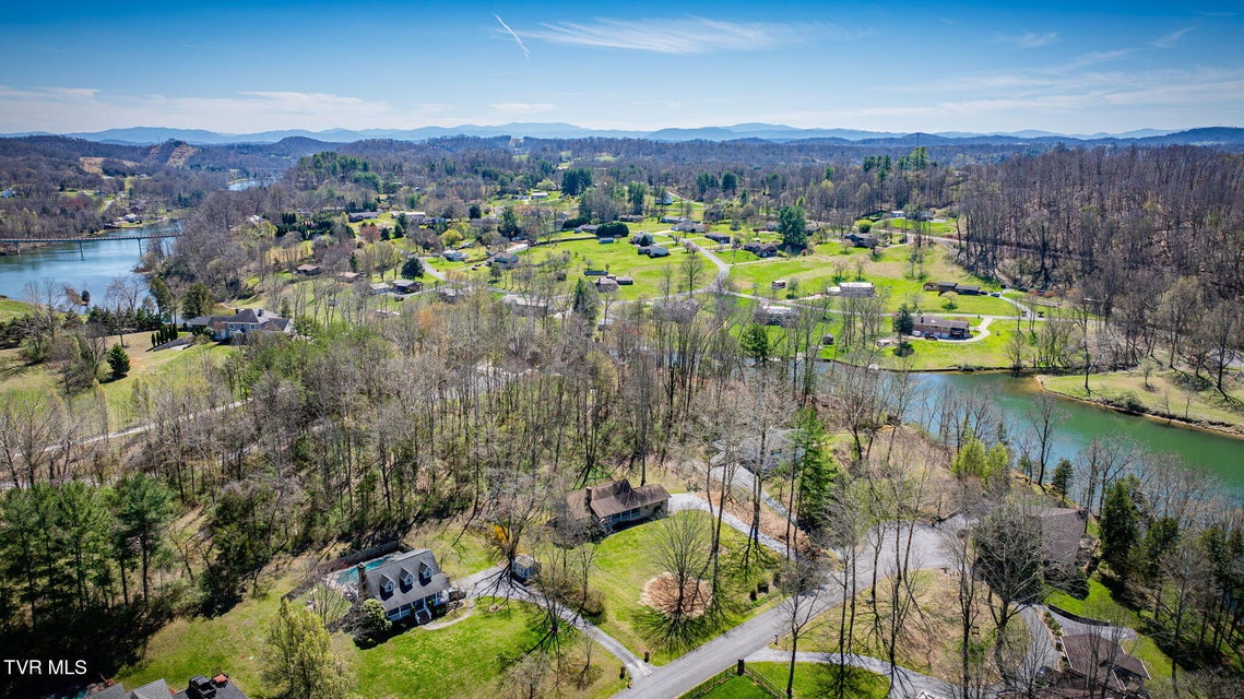 Photo #47: 381 Sugarwood Drive