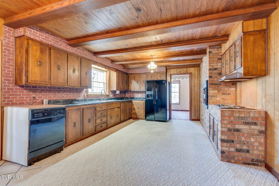 Photo #10: 6800 Allens Bridge Road