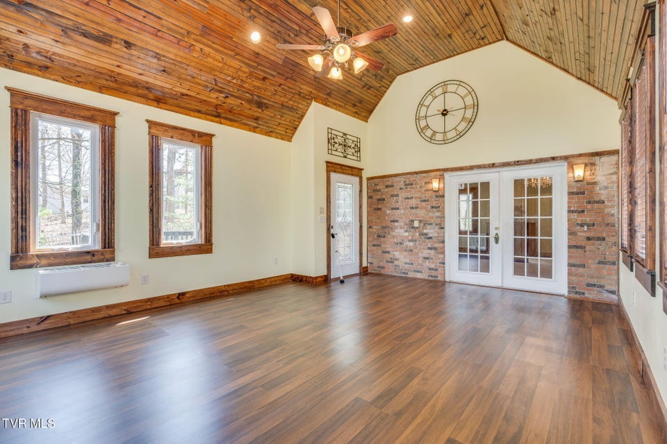 Photo #14: 6800 Allens Bridge Road