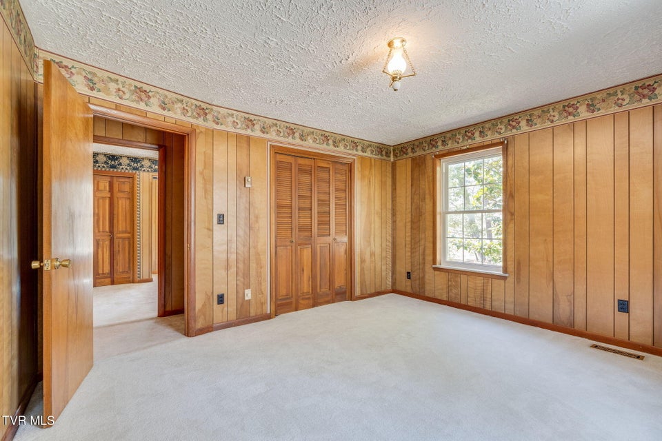 Photo #17: 6800 Allens Bridge Road