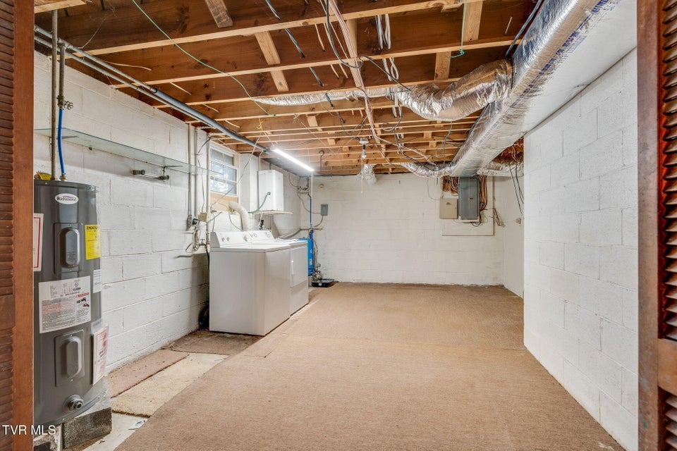 Photo #29: 6800 Allens Bridge Road