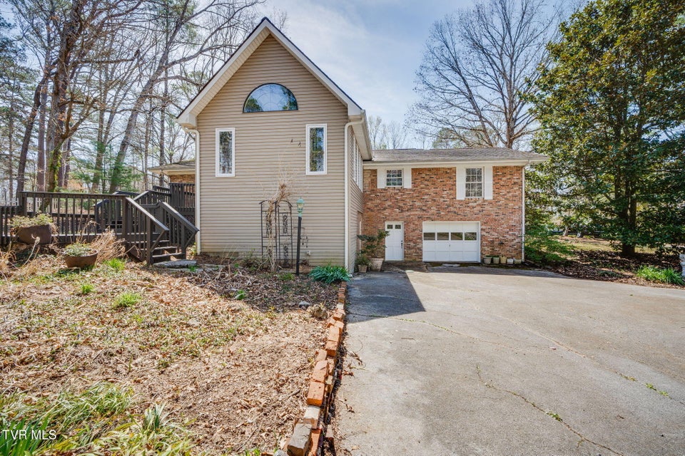 Photo #32: 6800 Allens Bridge Road