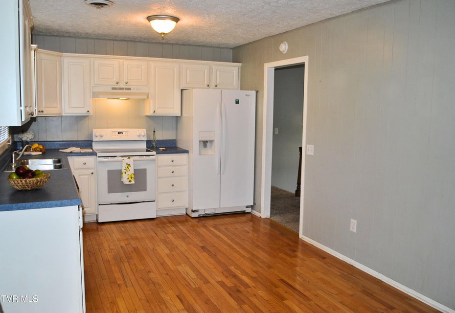 Photo #17: 5919 Carters Valley Road