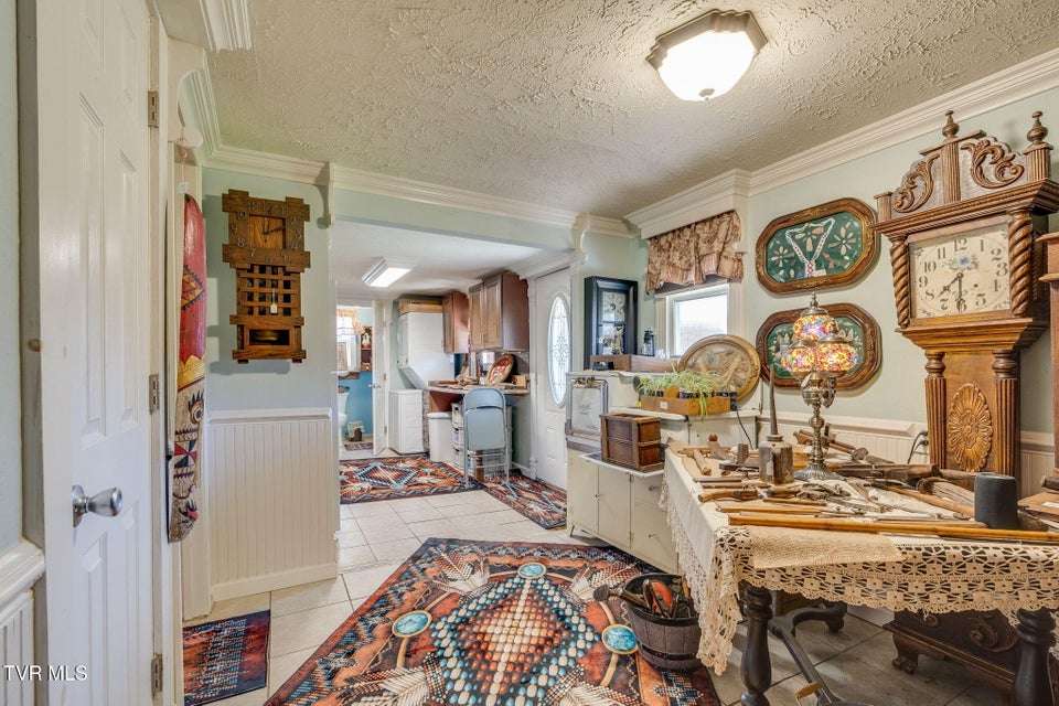 Photo #57: 283 Highway 81 N. 