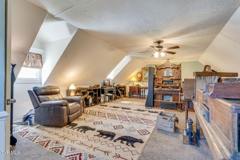 Photo #62: 283 Highway 81 N. 