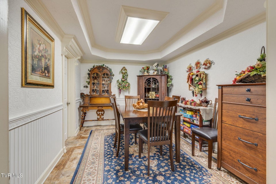 Photo #33: 283 Highway 81 N. 