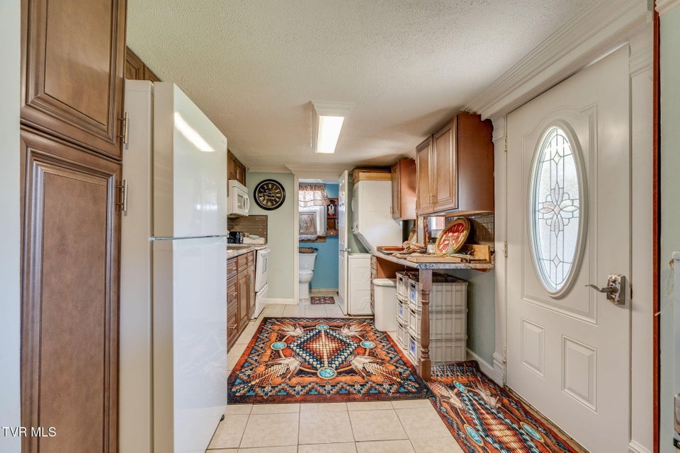 Photo #52: 283 Highway 81 N. 