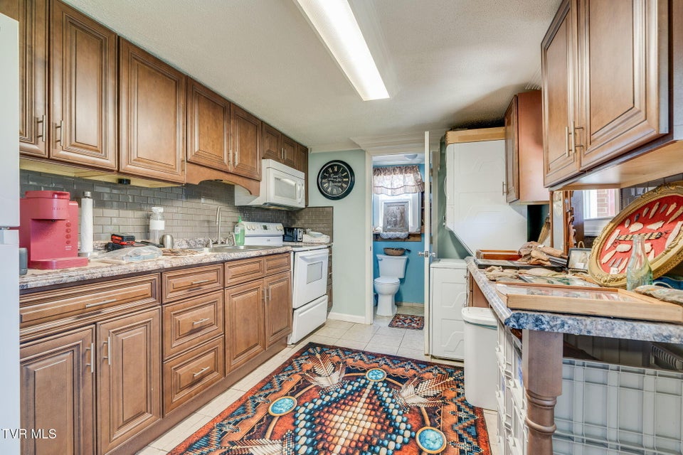 Photo #53: 283 Highway 81 N. 