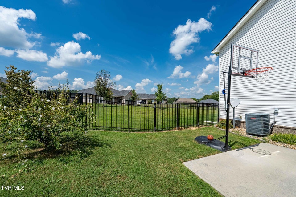 Photo #11: 102 Mountain View Circle